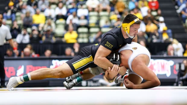 Zach Elam's pin sealed Missouri wrestling's win at South Dakota State
